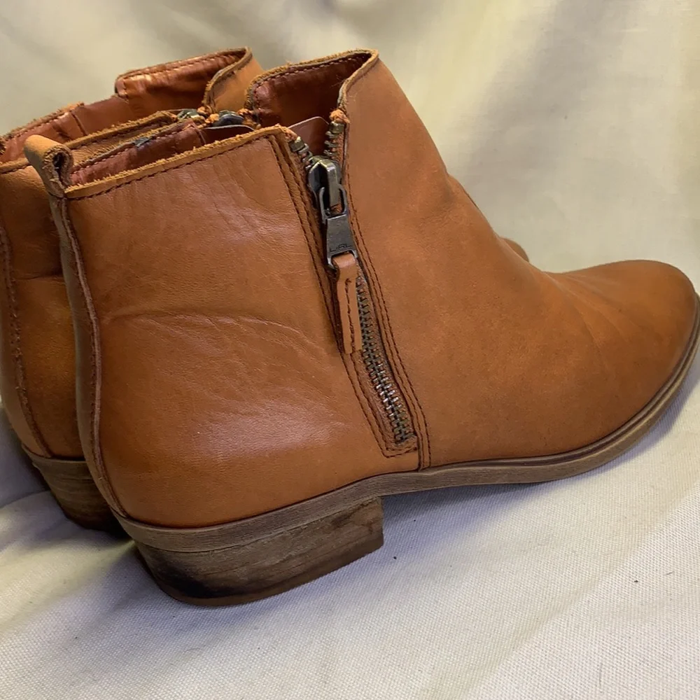 Lauren Ralph Lauren super soft glove leather ankle